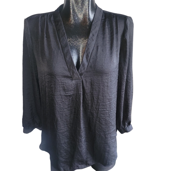 Vince Camuto Black V Neck Long Sleeve Top M - Picture 1 of 6